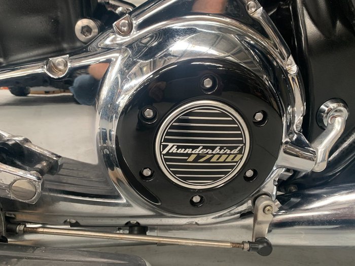 2016 Triumph THUNDERBIRD COMMANDER Black