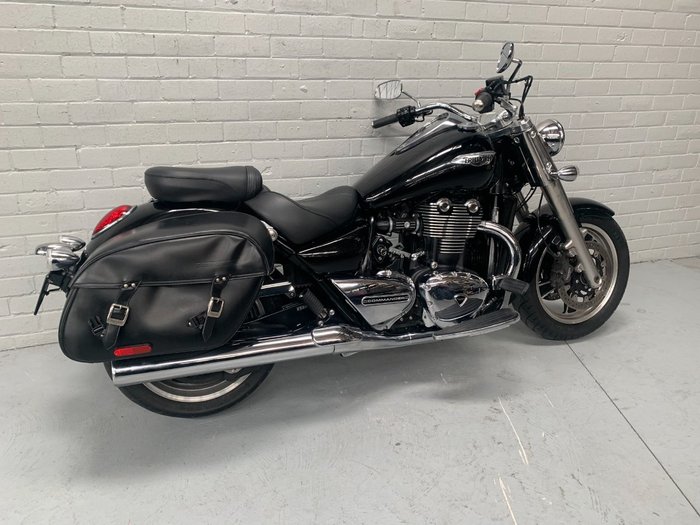 2016 Triumph THUNDERBIRD COMMANDER Black