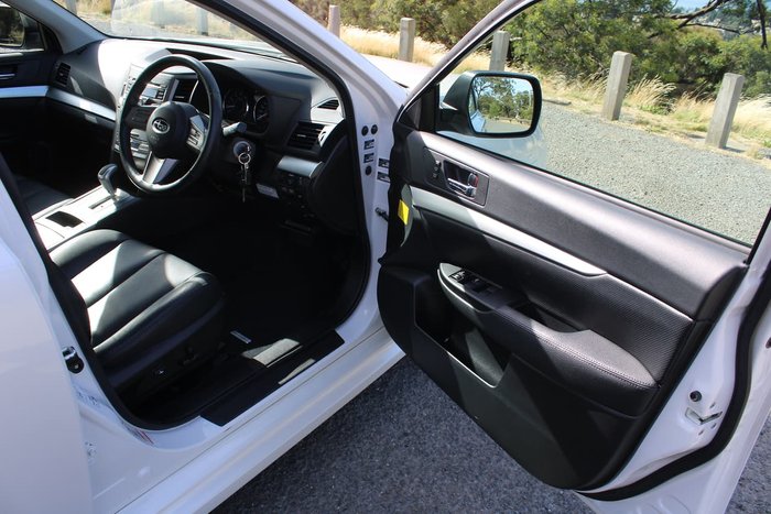 2010 Subaru Liberty 2.5i Premium 5GEN MY10 Four Wheel Drive White