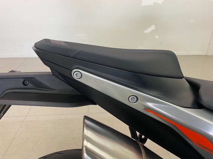 2018 Ktm 790 DUKE silver