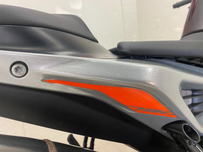 2018 Ktm 790 DUKE silver