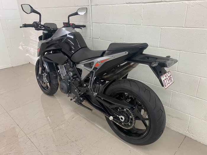 2018 Ktm 790 DUKE silver
