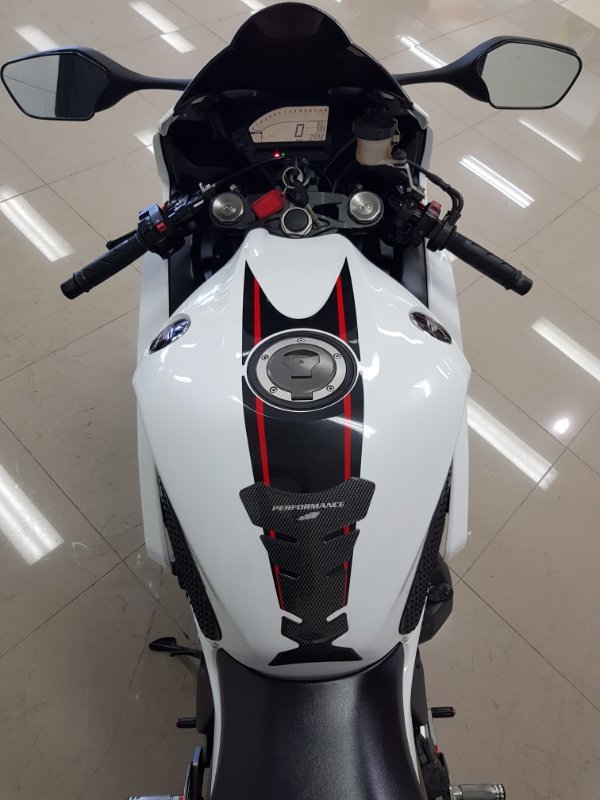 2014 Honda CBR1000RR (FIREBLADE) BLACK
