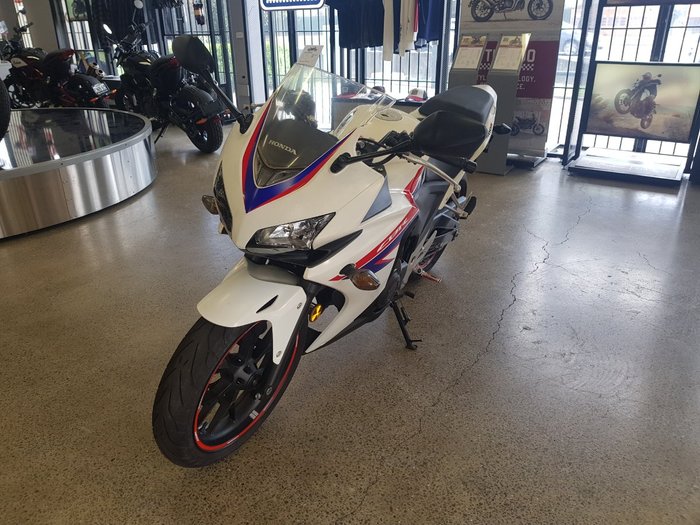 2013 Honda CBR500R White