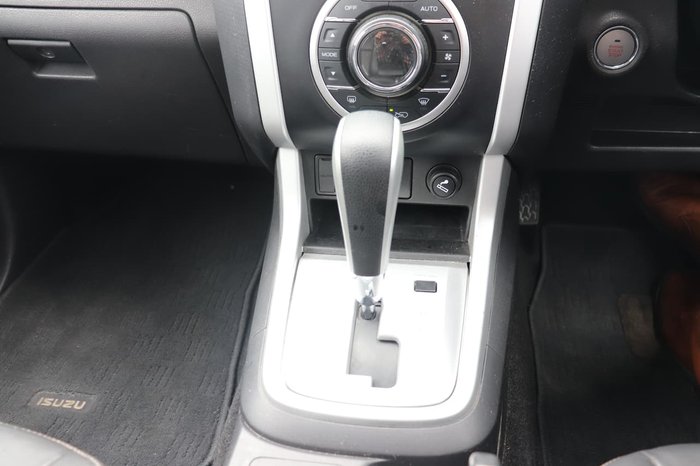 2016 Isuzu MU-X LS-T MY15.5 Silver