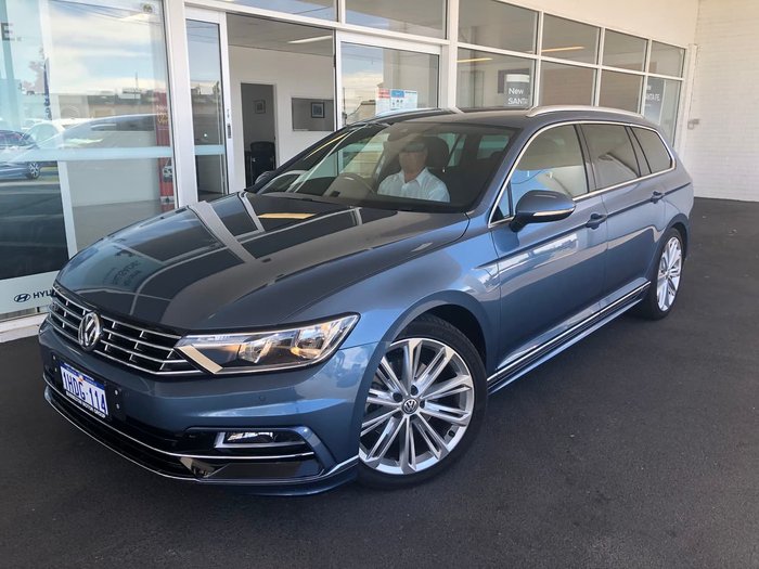 2015 Volkswagen Passat 140TDI Highline B8 MY16 Blue