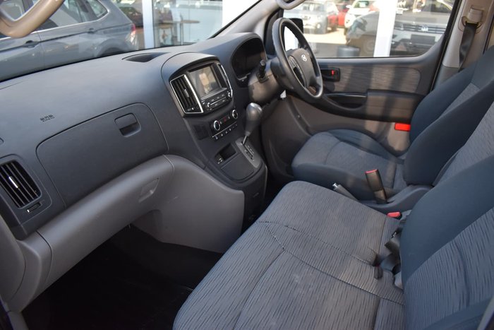 2016 Hyundai iLoad TQ3-V Series II MY16 White