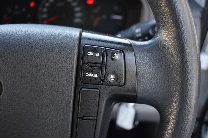 2016 Hyundai iLoad TQ3-V Series II MY16 White