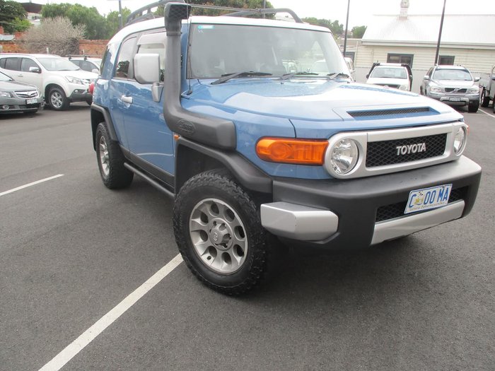 2012 Toyota FJ Cruiser GSJ15R 4X4 Dual Range Blue