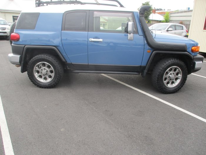 2012 Toyota FJ Cruiser GSJ15R 4X4 Dual Range Blue