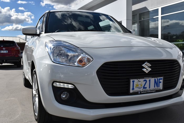 2019 Suzuki Swift GL Navigator AZ White