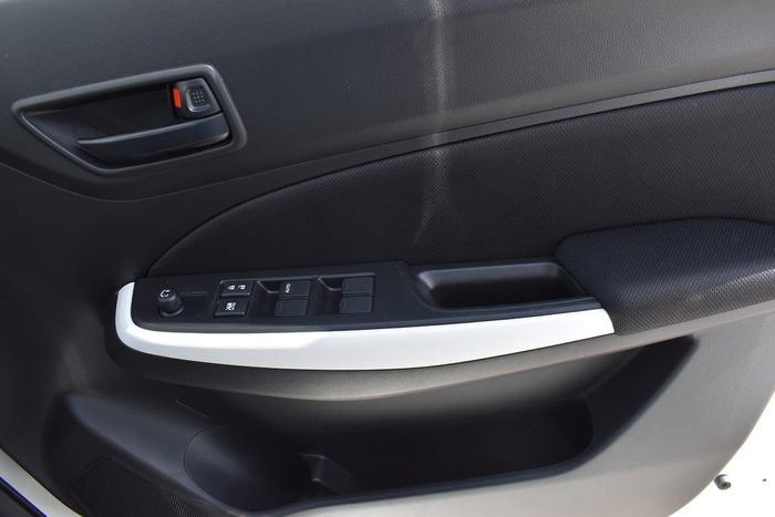 2019 Suzuki Swift GL Navigator AZ White