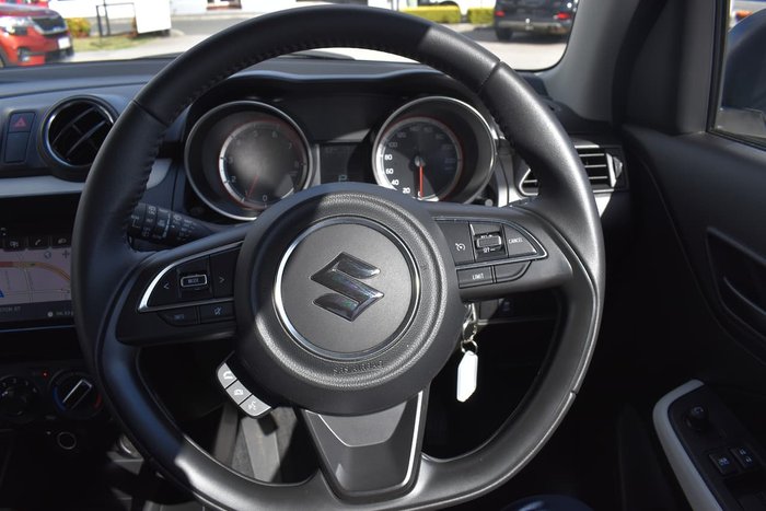 2019 Suzuki Swift GL Navigator AZ White