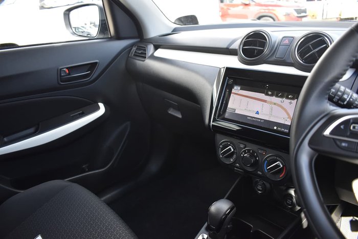 2019 Suzuki Swift GL Navigator AZ White