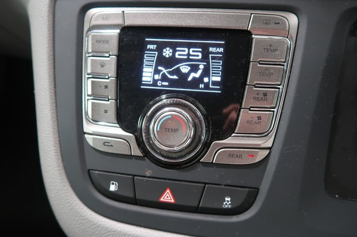 2017 LDV G10 SV7A Silver