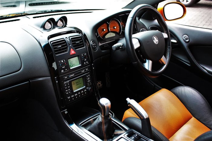 2005 Holden Monaro CV8 Z VZ Gold