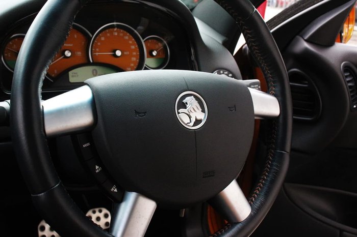 2005 Holden Monaro CV8 Z VZ Gold