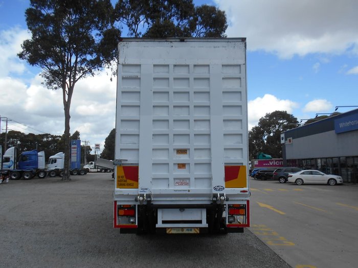 1998 ISUZU FVR950 White