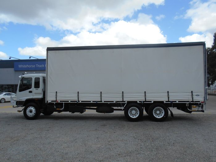 1998 ISUZU FVR950 White