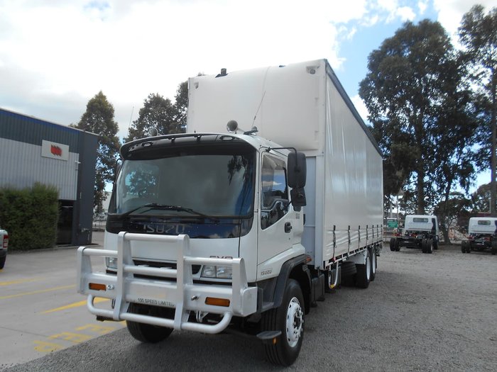 1998 ISUZU FVR950 White