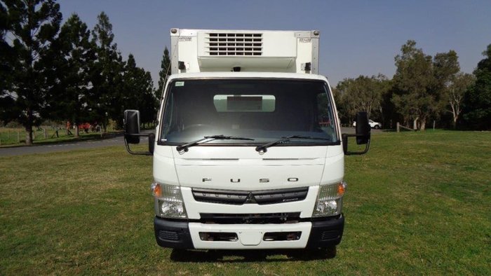 2016 FUSO 515 White