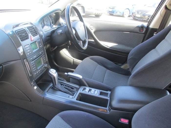 2005 Holden Berlina VZ Blue