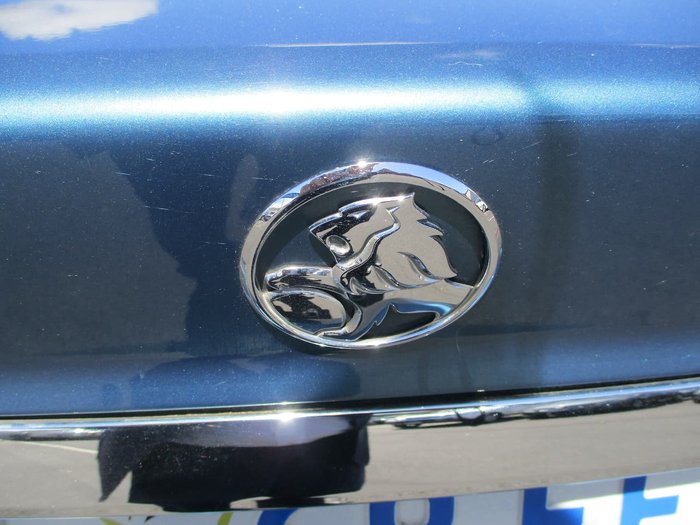 2005 Holden Berlina VZ Blue