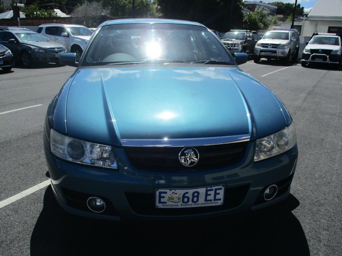 2005 Holden Berlina VZ Blue