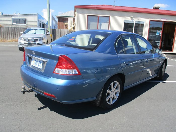 2005 Holden Berlina VZ Blue
