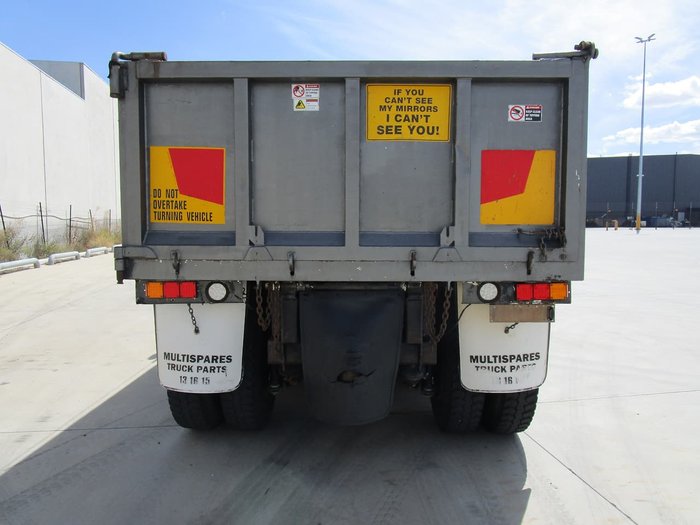 1994 VOLVO FL10 TIPPER WHITE