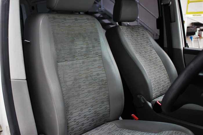 2010 Volkswagen Transporter T5 MY10 White