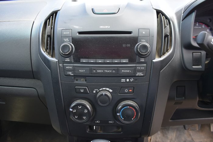 2015 Isuzu D-MAX SX MY15 4X4 Dual Range White