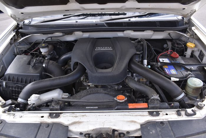 2015 Isuzu D-MAX SX MY15 4X4 Dual Range White