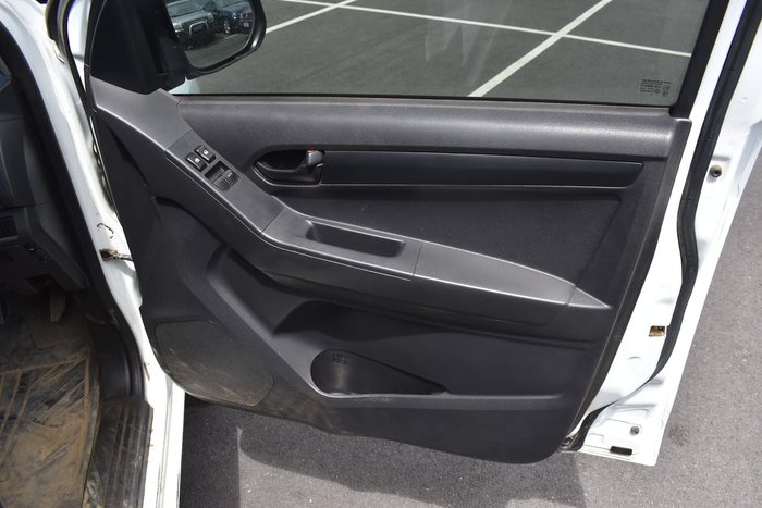 2015 Isuzu D-MAX SX MY15 4X4 Dual Range White