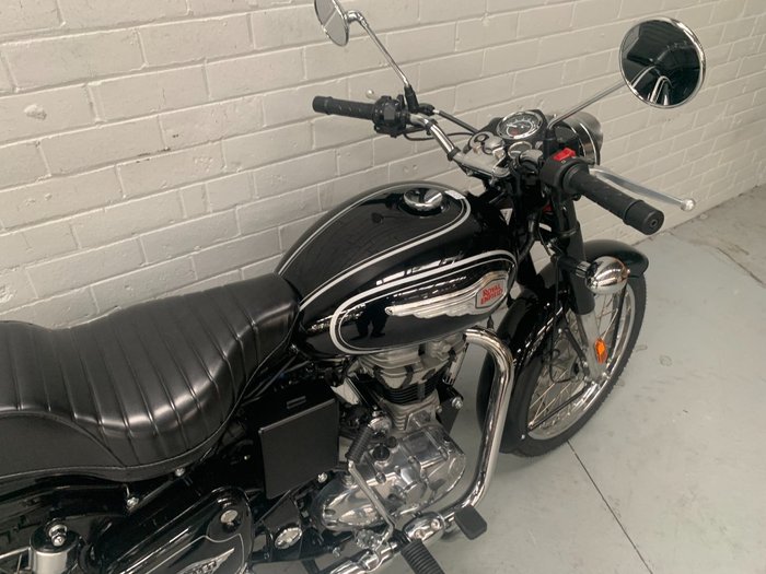 2021 Royal Enfield 2021 ROYAL ENFIELD (SEE ALSO ENFIEL 500CC BULLET 500 ABS Road White