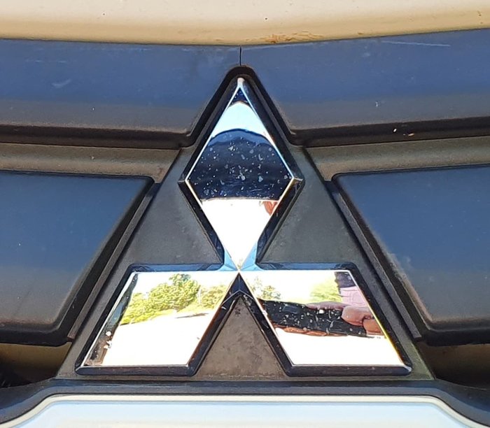 2015 FUSO 815 CANTER WHITE