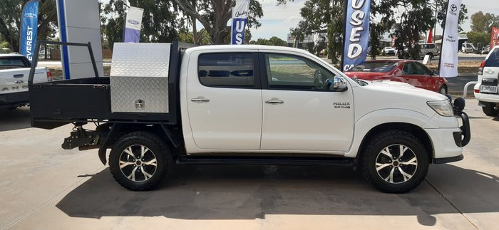 2014 Toyota Hilux Black Limited Edition KUN26R MY14 4X4 Dual Range GLACIER WHITE
