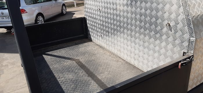 2014 Toyota Hilux Black Limited Edition KUN26R MY14 4X4 Dual Range GLACIER WHITE