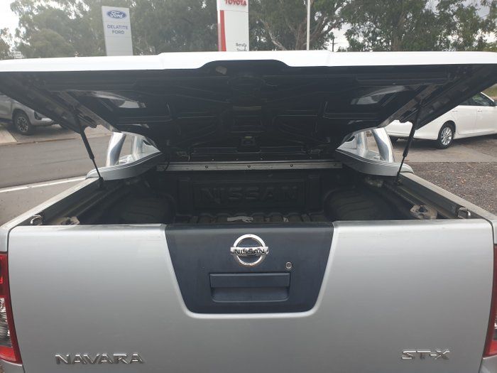 2012 Nissan Navara ST-X D40 Series 5 4X4 SILVER OR CHROM