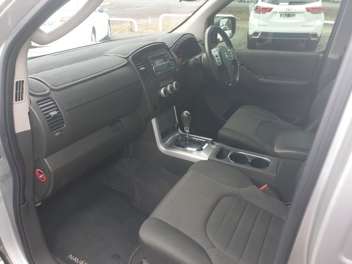 2012 Nissan Navara ST-X D40 Series 5 4X4 SILVER OR CHROM