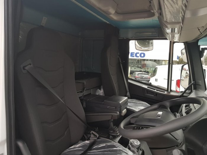 2021 IVECO EUROCARGO E6 ML120E28 SLEEPER CAB CHASSIS AUTO null null White