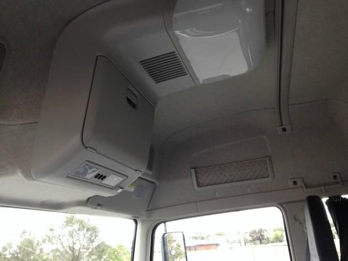 2020 FUSO FV54 null null White