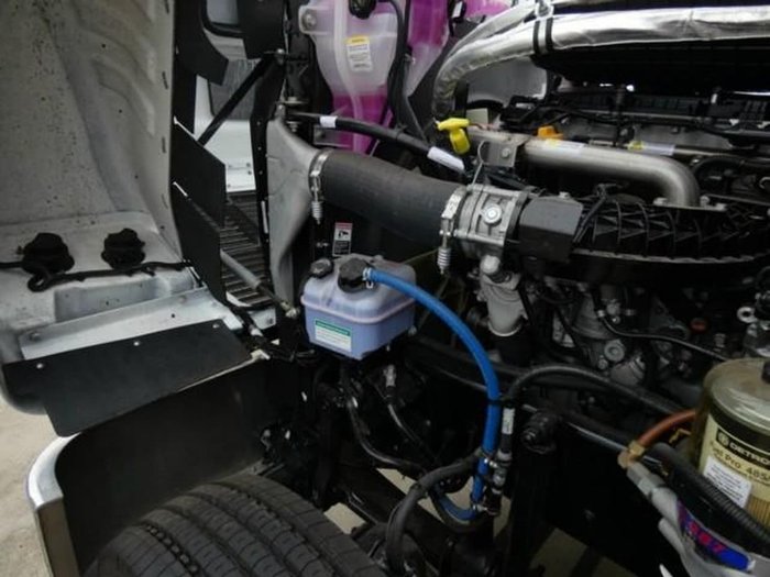 2018 FREIGHTLINER CORONADO CORONADO 114 TIPPER null null White