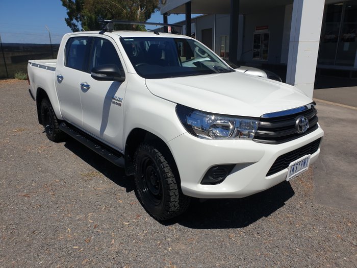 2017 Toyota Hilux SR GUN126R 4X4 Dual Range Glacier White