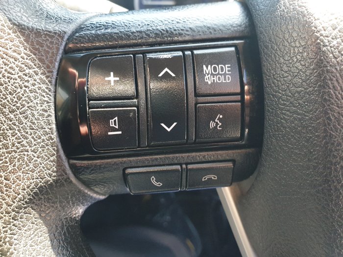 2017 Toyota Hilux SR GUN126R 4X4 Dual Range Glacier White