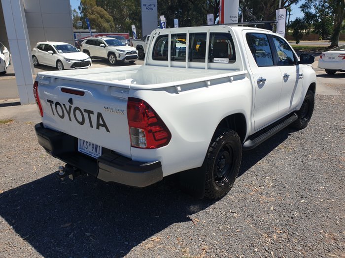 2017 Toyota Hilux SR GUN126R 4X4 Dual Range Glacier White