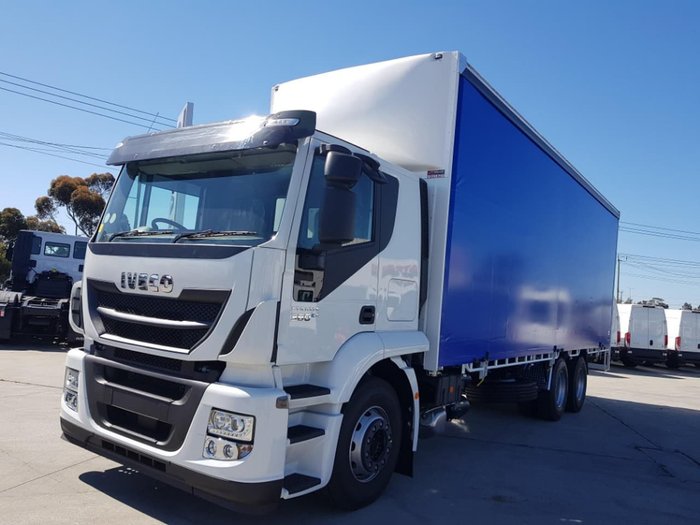 2020 IVECO STRALIS ATI 360 6X2 14 PALLET CURTAINSIDER null null white