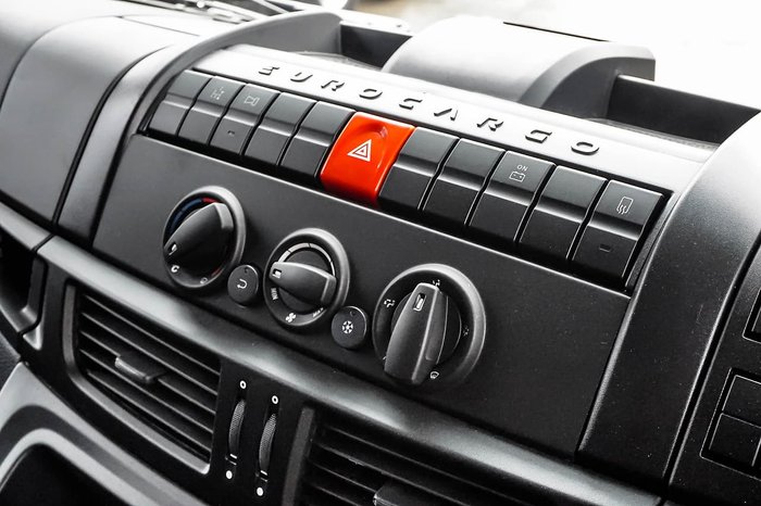 2020 IVECO EUROCARGO ML 160 null null White