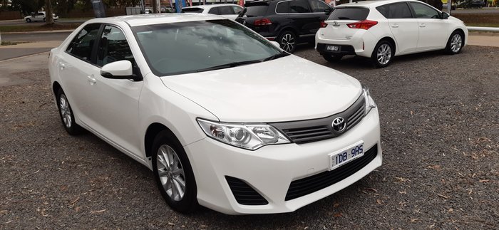 2014 Toyota ASV50R-DETDKQ 306248002 ALTISE Diamond White 061