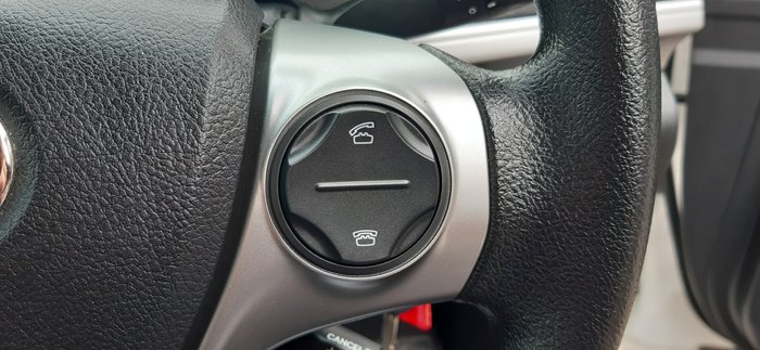 2014 Toyota ASV50R-DETDKQ 306248002 ALTISE Diamond White 061